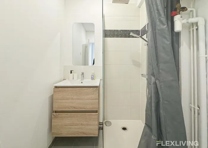 Holiday home Flexliving - - Houel